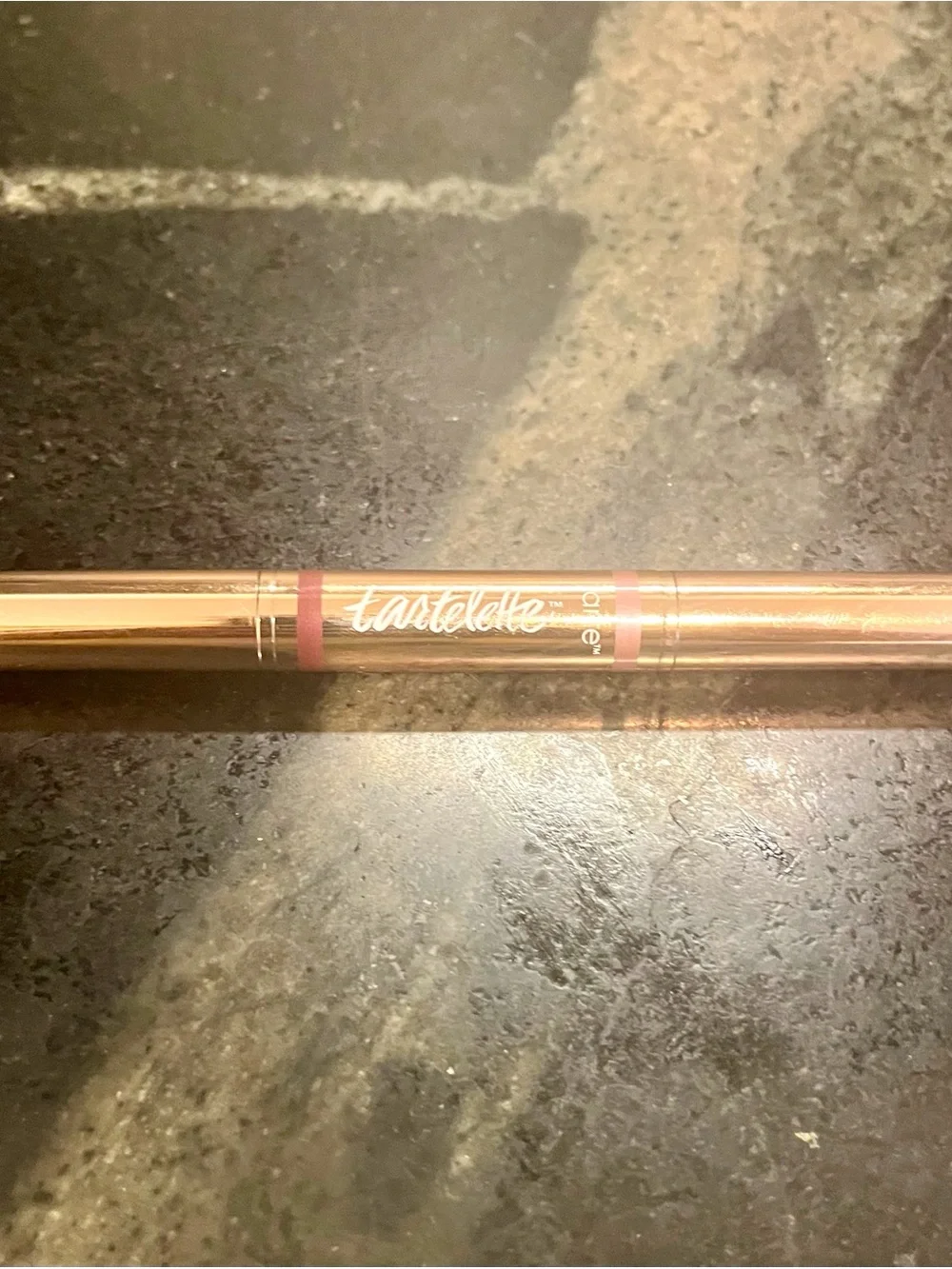 tarte Tartelette Dual-Ended shadow liner in plum/amethist